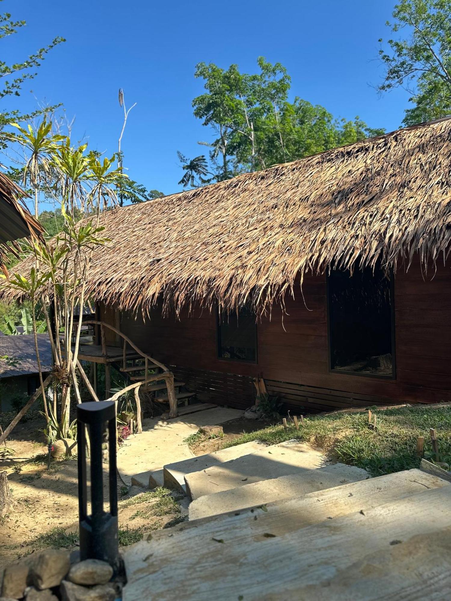 Koh Mook Mountain View Hotel Exterior foto